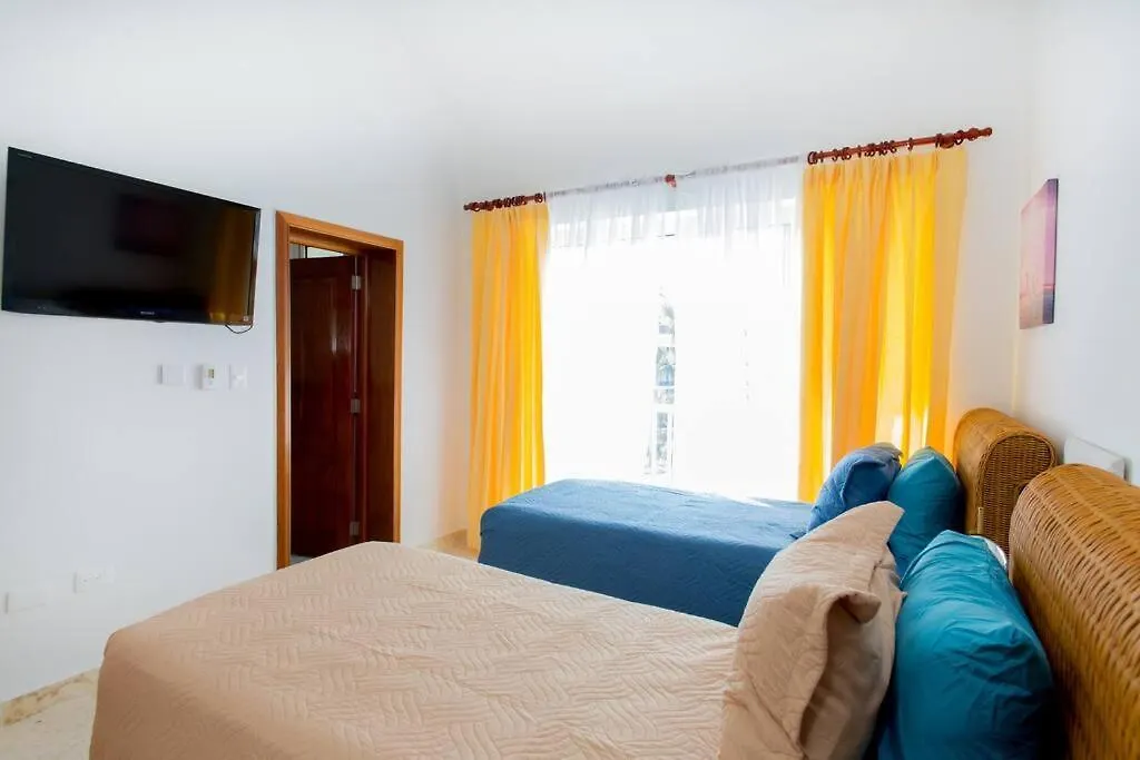 Ocean Views & Private Beach! Luxury 4Bdr Getaway Punta Cana Apartman