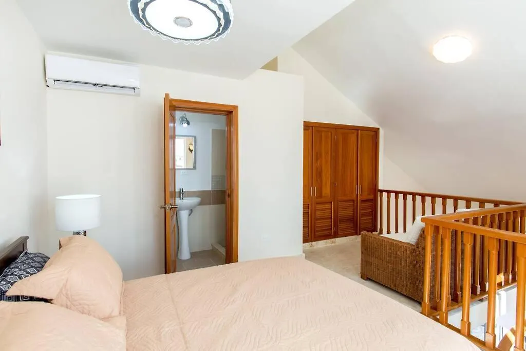 Apartment Ocean Views & Private Beach! Luxury 4Bdr Getaway Punta Cana