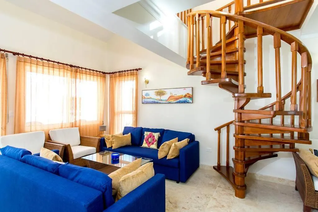 Ocean Views & Private Beach! Luxury 4Bdr Getaway Punta Cana Apartment